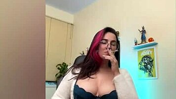 tattooed latina babe with big ass masturbates wildly for your pleasure