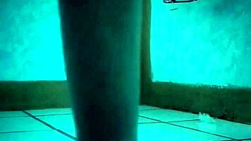 La Pandita Recibe el A�o Caliente y Con Su Juguete Favorito ️