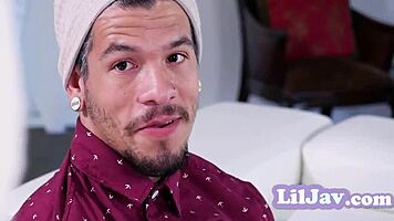 oh, i discovered a tiny asian teen spinner stretching on cock - elle voneva