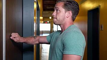 Kelsi Monroe gets excited after finding a phone set for a hot fuck session