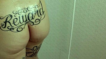 Beautiful Teen Relaxes in Bath, Showing Small Tits and Pussy Lips Intensely.