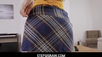 vanna bardot tempts stepbro with spread legs