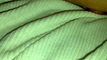 Wife creams petite feet with toes and cum