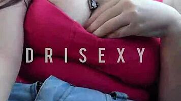 I play with my bucetinha in the app motorista car, it's so sexy