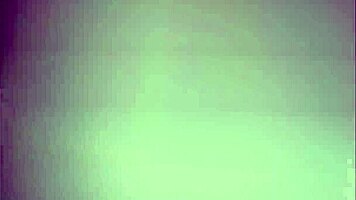 Wife shows off big ass in market without panties