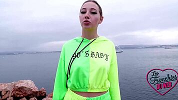 The queen fucks the sexy redhead Trixy in a threesome with big tits and small tits.