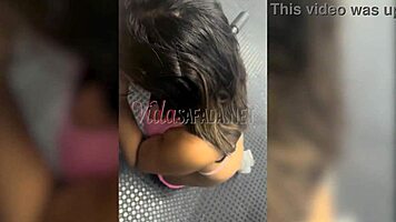 dando pro personal da academia with big cock blowjob in public gym