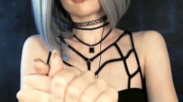 Remaja 18+ Bertato di Cosplay Diberi Minyak dan Cream di Adegan Basah