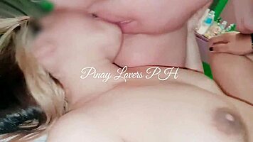 Pinay SCANDAL threesome with TEEN sucking BIG TITS in ASIAN reality!