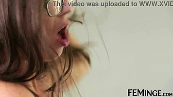 Brunette Co Ed Gets Feet Licked In 3 Some Party