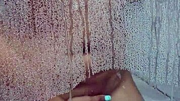 Surprise in the bathroom with a mature woman with a big ass squirting pussy.