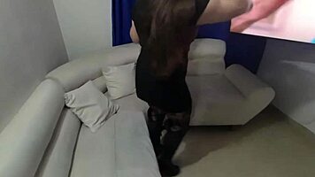 Η Απατήτρια Γυναίκα Επιστρέφει με Γεμάτη Πούτσα, Λαχταράει Περισσότερο από τον Σύζυγο