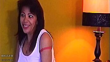 Stud can't tell these teen twins apart while fucking!