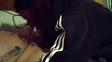 Found slut for deepthroat session