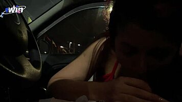 i met this hot babe at the market and she fucked me in the car