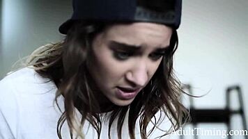 hey, i'm turning my lesbian stepsis straight with riding and blowjob