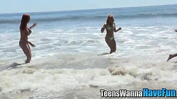 threeway teens getting facialized at party