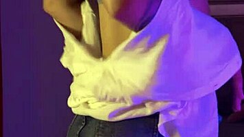 Hot babe rides cock in cowgirl