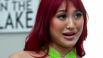 mina luxx has a crush on her hot teacher