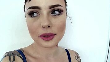 jelena jensen licks veronica rodriguez passionately