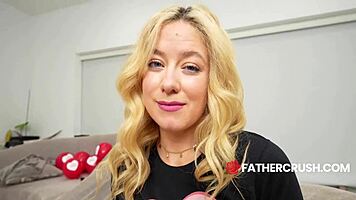 Stepdaughter feels every pump as thick dick fills her cunt on vday