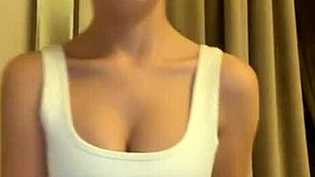 alessandra figures out how to shake her tits with slower moves