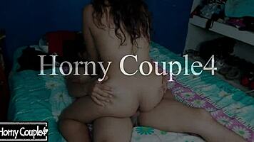 cabalgando sobre tu verga moviendo muy rico mi culo