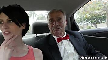 Frannkie, tell me how that handjob feels with your friend?