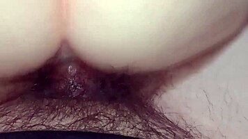 i enjoy close-up sex with my teen girlfriend