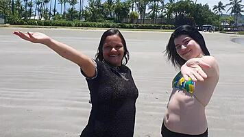 Com Minha Namorada Paty Bumbum De Férias Na Praia Com Grande Bunda