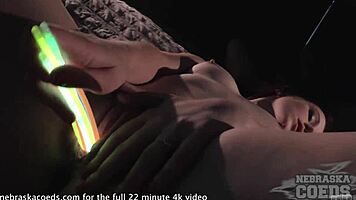 hot teen, wanna see me insert glowsticks in pussy?