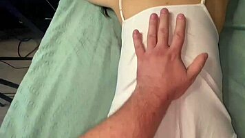 Milf asked me to give her a massage it all ended with a fuck