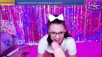 this is why i love getting head from a teen 18+ cheerleader on webcam every single night