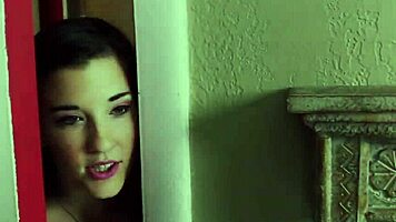 omg, teen stepsister in a wild threeway 😍