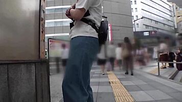 japanese babe cums hard in homemade hardcore.