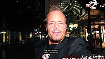 Deutsche 18 Jährige Studentin Mit Brille Online Abgeschleppt Für Einen Treffen