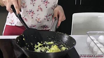 amateur teen dances on webcam showing big tits and pussy