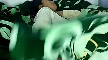 Amateur Starts Day with Squirt