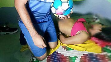 इंडियन एक्सएक्सएक्स लडकी, अम, पस्सी के साथ सेक्स प्ले, वॉलीबॉल कोच को चोदती एमएमएस, या नो