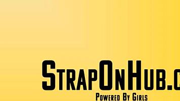 Dykes Lick Pussies with Toys