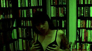 goth latina judas sucking cock deepthroat