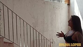 Montador Safado Drills Bruna as Payment - Richards Oliver