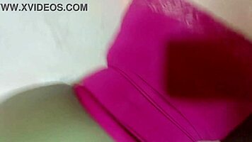 mi vecina tiene una enorme concha me encanta follarle su hermoso co�o sin condon 1