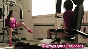 Teasing teen masturbates solo