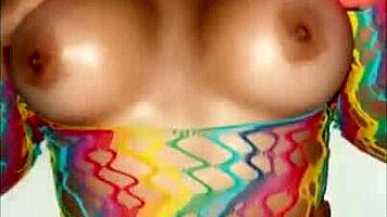 le pague a una colombiana por la follada m�s cara pero la m�s incre�ble de mi vida