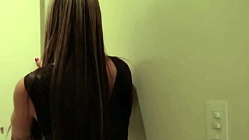 Brazzers - Esperanza Gomez Likes It Big!