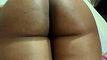 My stepsister's hypnotizing ass gets anal creampie from monster cock