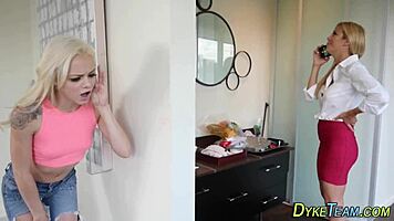 teen les domina fucks