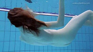 Anna Netrebko Underwater Lesbian Scene