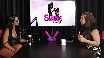 THE SONS DIDN'T AGREE BUT UNDERSTOOD, THEN HE STARTED ON A PORN PLATFORM WITH HIS FETISH FOR A TRANSSEXUAL AND ENJOYS ANAL SEX - FRANCIS SIMAS SHEER RED